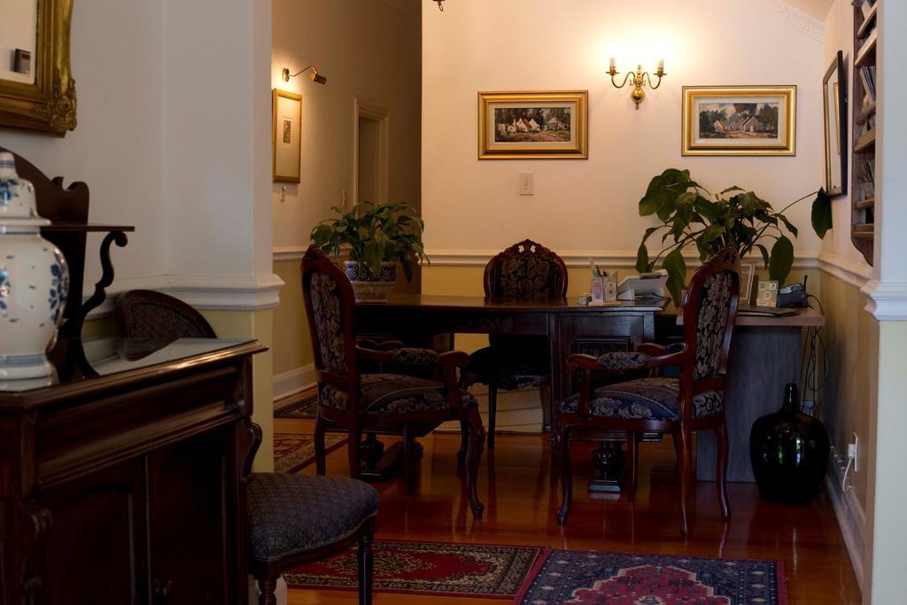 Ridgeview Bed & Breakfast 4*